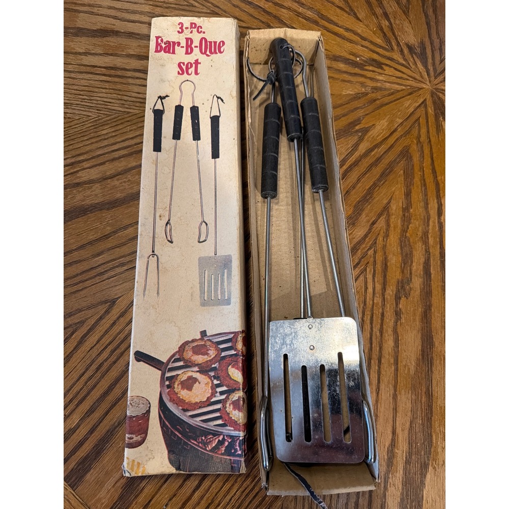 Vintage 3-Pc Bar-B-Que Set Retro Grilling Tools Spatula Fork Tongs MCM Box